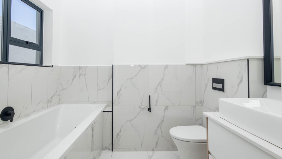 3 Bedroom Property for Sale in Sandown Western Cape